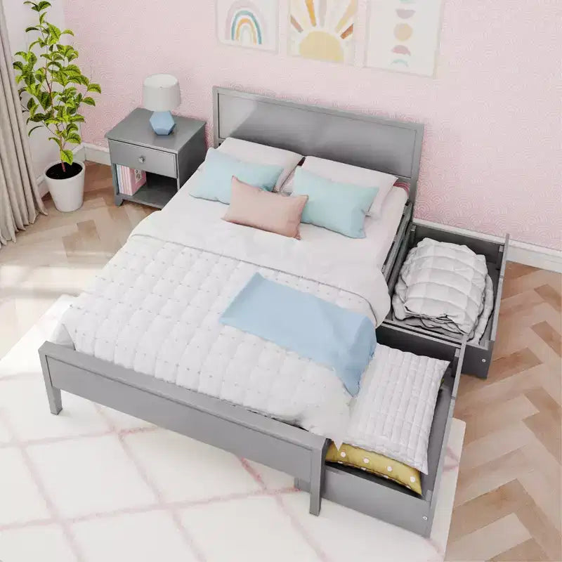 Letto a piattaforma singolo bianco in legno massello con cassetti contenitori e testiera a pannelli, per 1 bambino